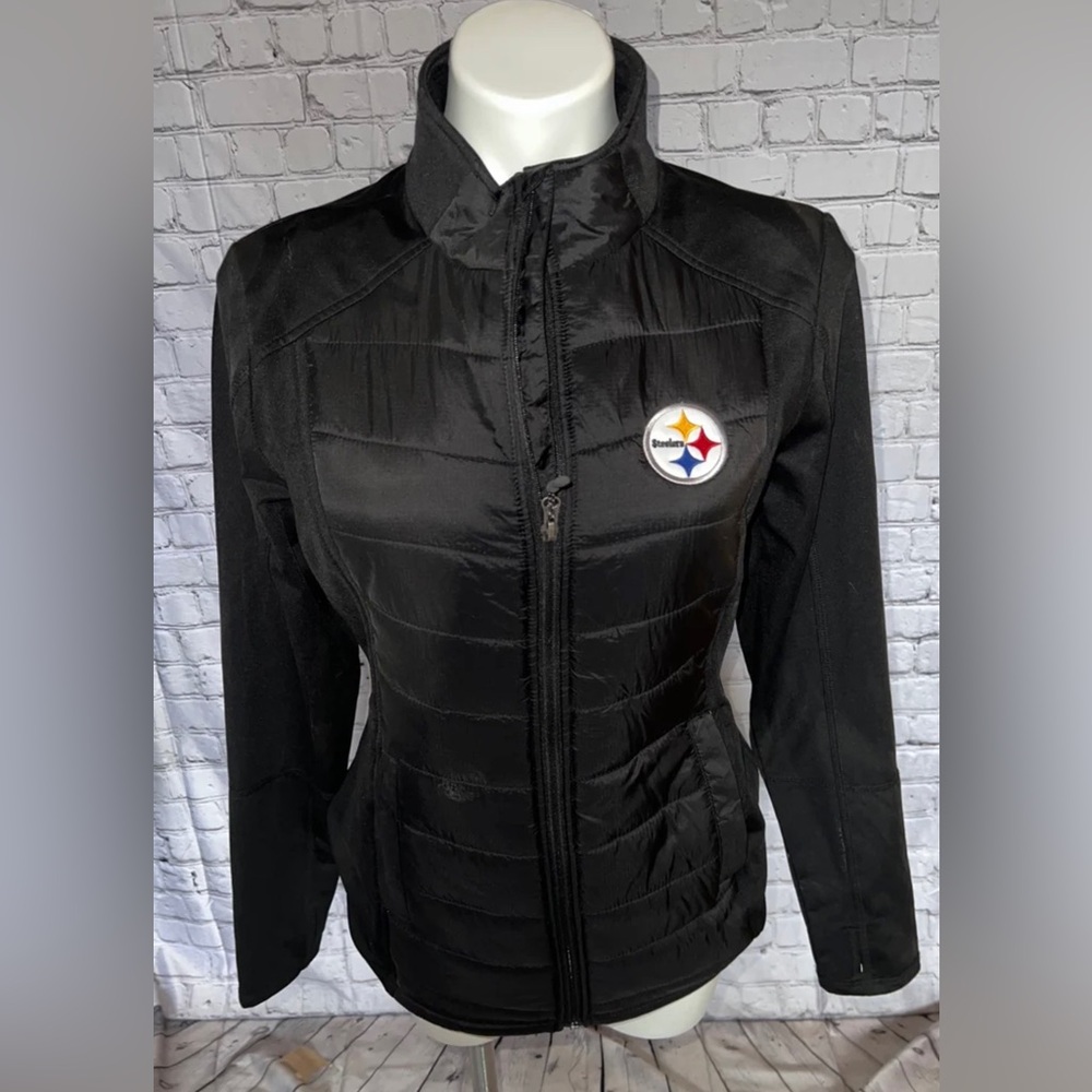 Pittsburgh Steelers packable jacket with pockets